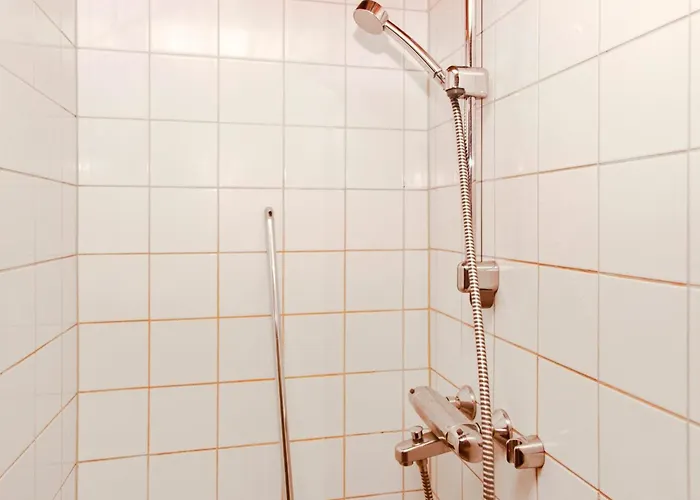 Kelosyvaeri 17 By Interhome